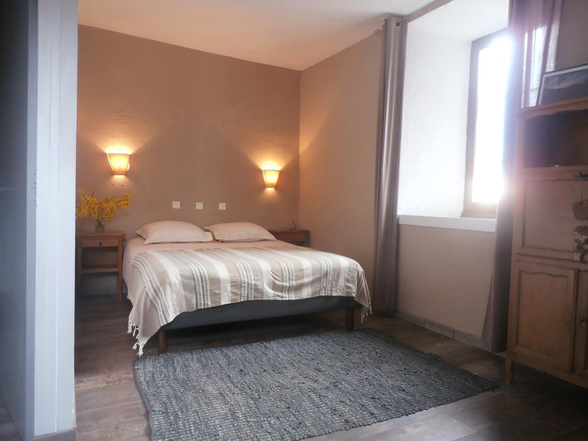 Bed and Breakfast La Vallee De Gaia Saint-Hilaire-de-Lavit Zewnętrze zdjęcie